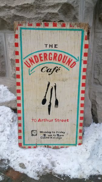 File:Underground cafe sign.jpg